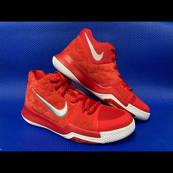 SOLD‼️  Kyrie 3 “University Red” (GS) - Picture 4 of 13
